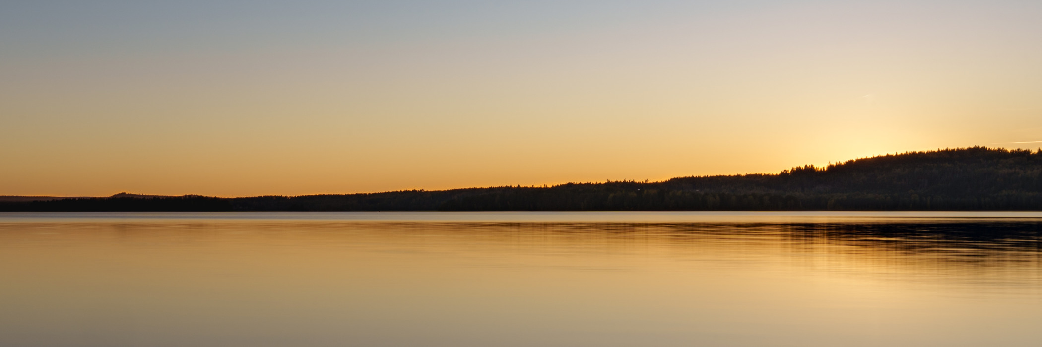 Solen går ner över Bottensjön