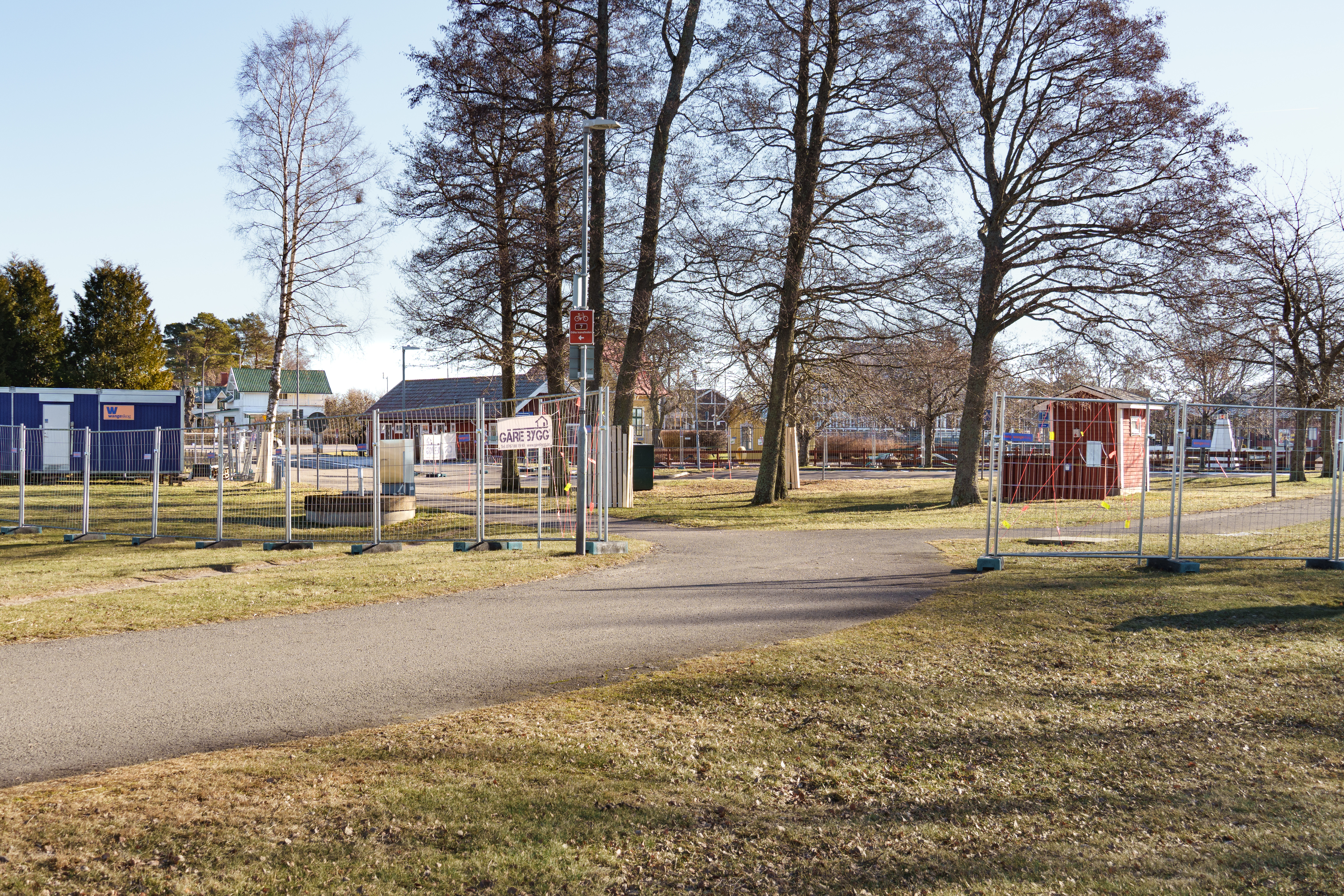 Byggstängsel vid Kanalparken